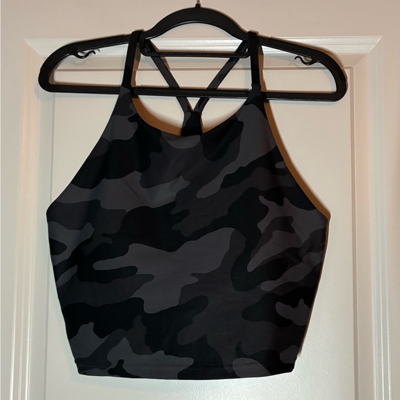 Old Navy | Powersoft Leggings & Top in Black/Gray Camo Activewear Set Size Large - Picture 7 of 10